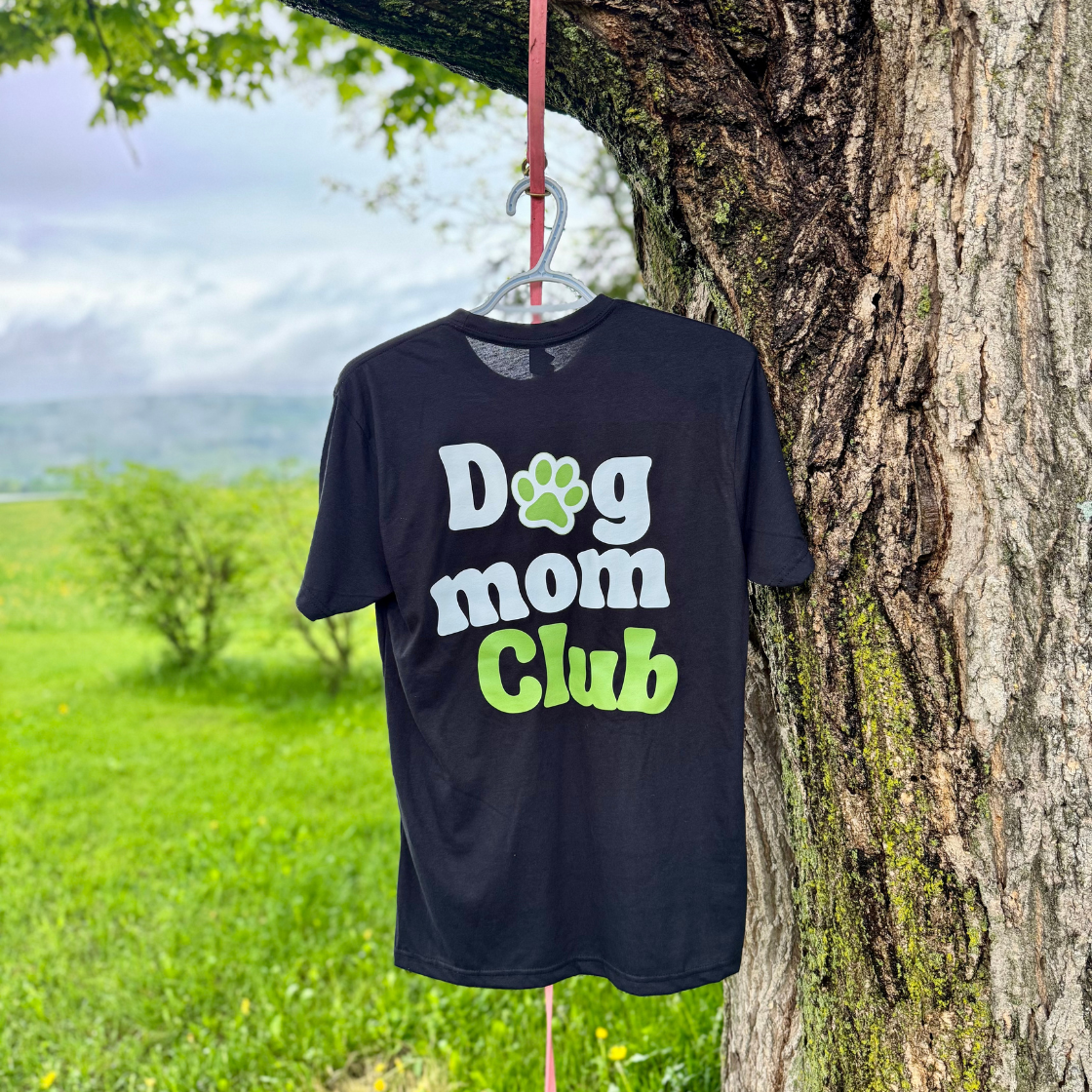 T-shirt Dog Mom Club