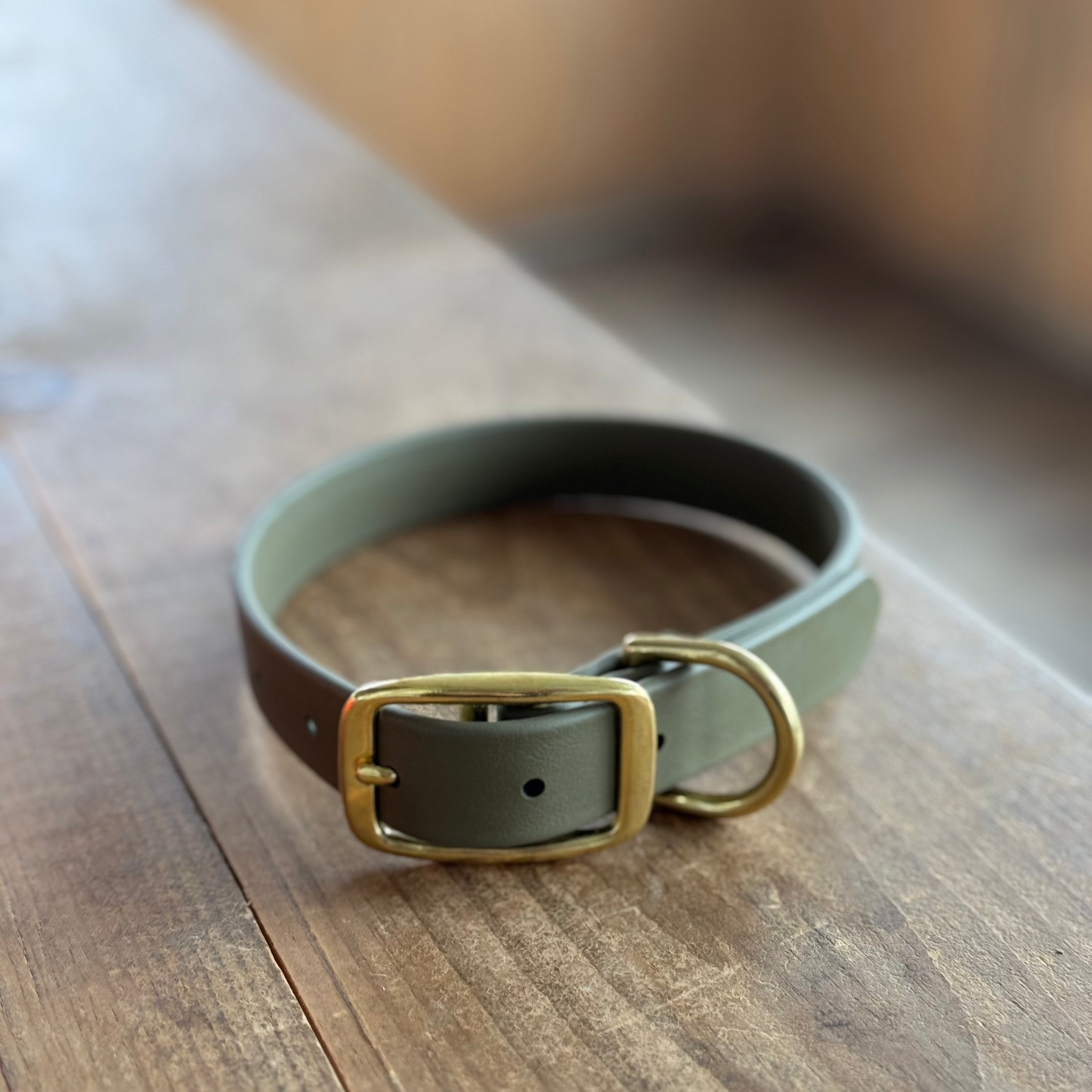 Collier standard Moyen Olive