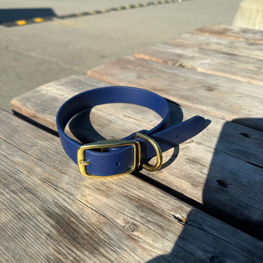 Collier Standard Navy Blue